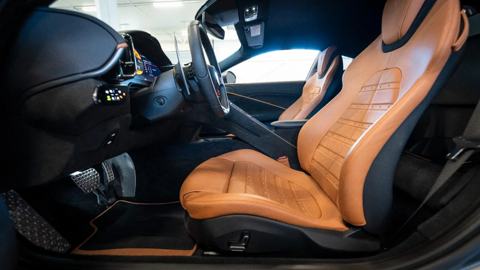 2024 Ferrari Roma, 12/14