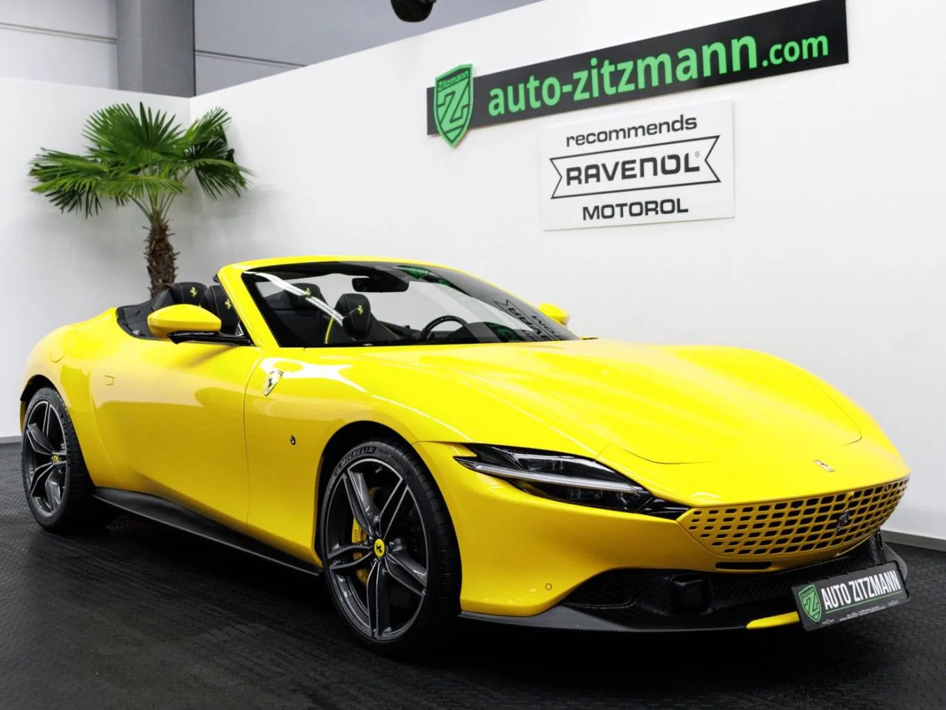 2024 Ferrari Roma Spider angeboten von einem Fachhändler in Nuremberg, Deutschland, Hauptfoto