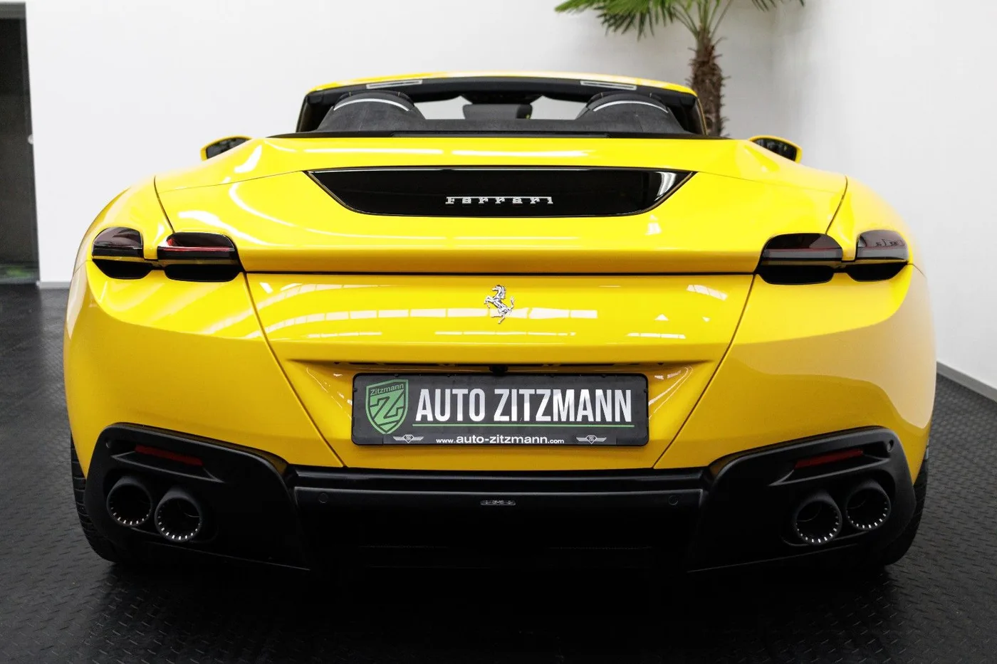 2024 Ferrari Roma Spider angeboten von einem Fachhändler in Nuremberg, Deutschland, Foto 8 von 15