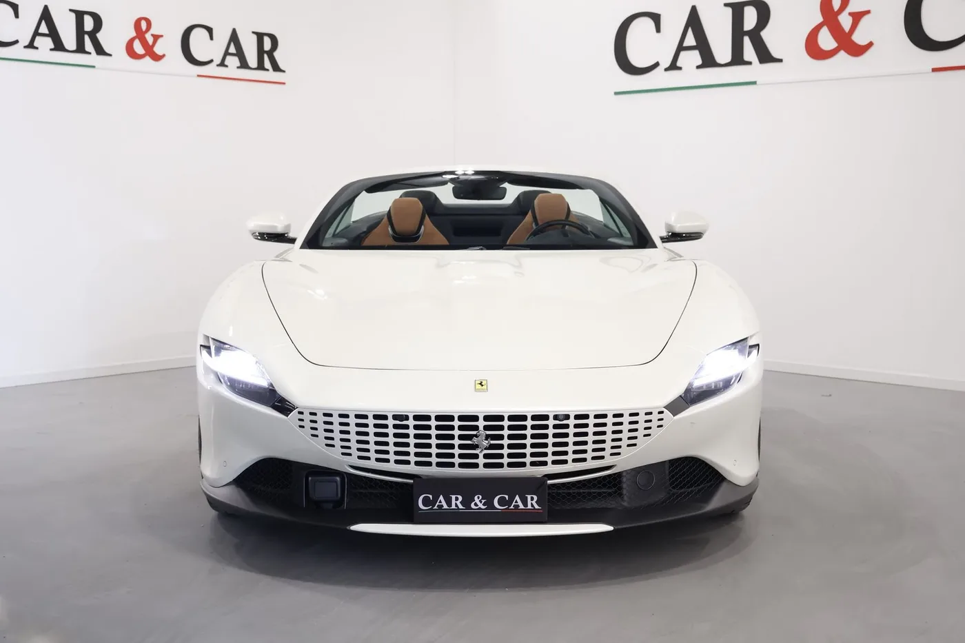 2024 Ferrari Roma Spider angeboten von einem Supersportwagenhändler in Zibido San Giacomo, Italien, Foto 3 von 22