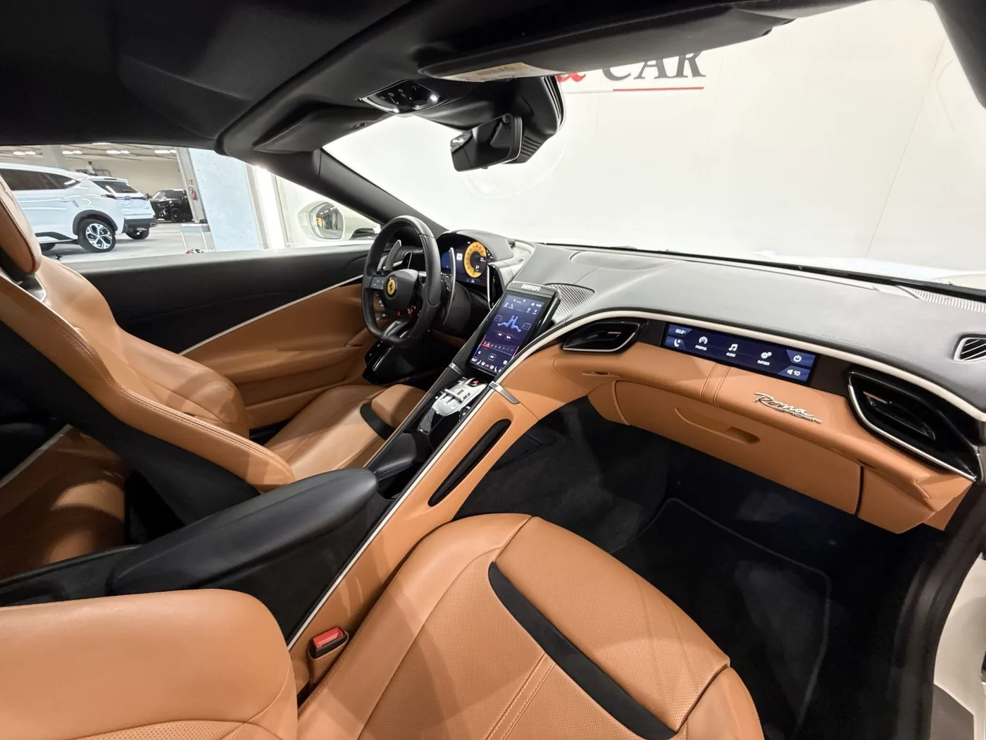 2024 Ferrari Roma Spider angeboten von einem Supersportwagenhändler in Zibido San Giacomo, Italien, Foto 21 von 22