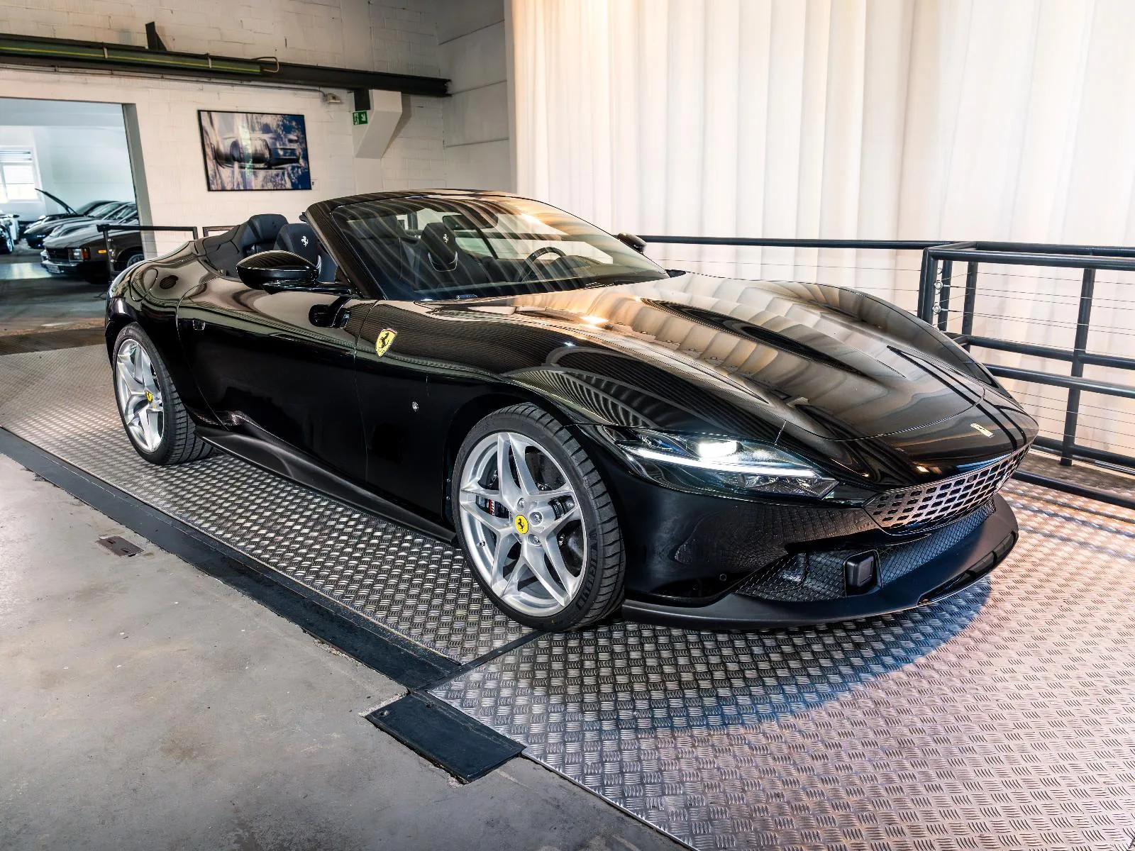 2024 Ferrari Roma Spider offered by a specialist dealer in Ismaning, Germany, main photo