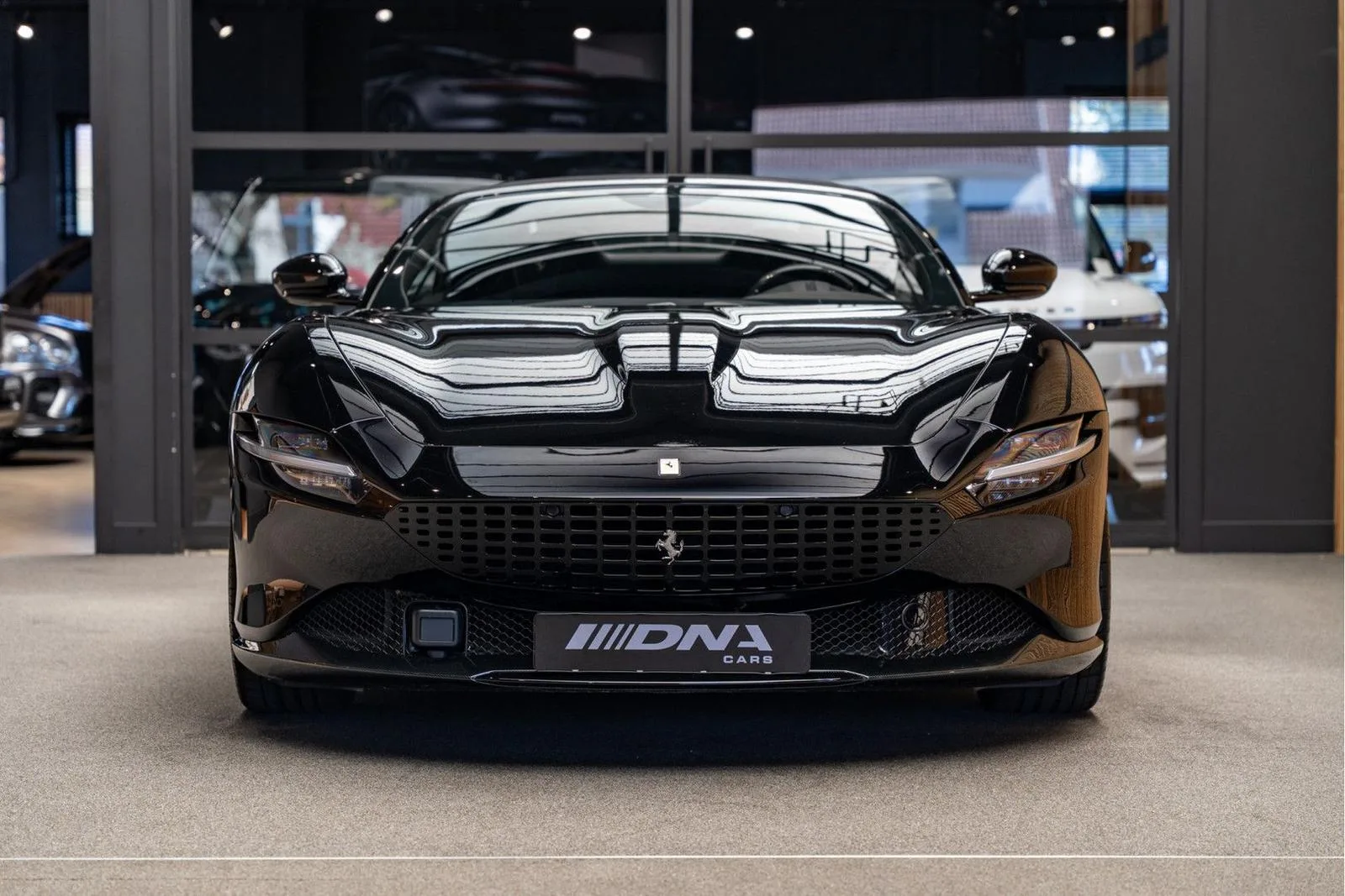 2024 Ferrari Roma Spider, 2/30