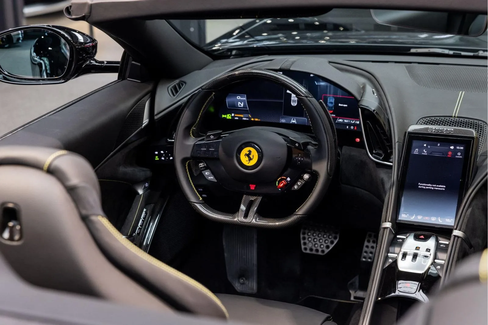 2024 Ferrari Roma Spider, 9/30