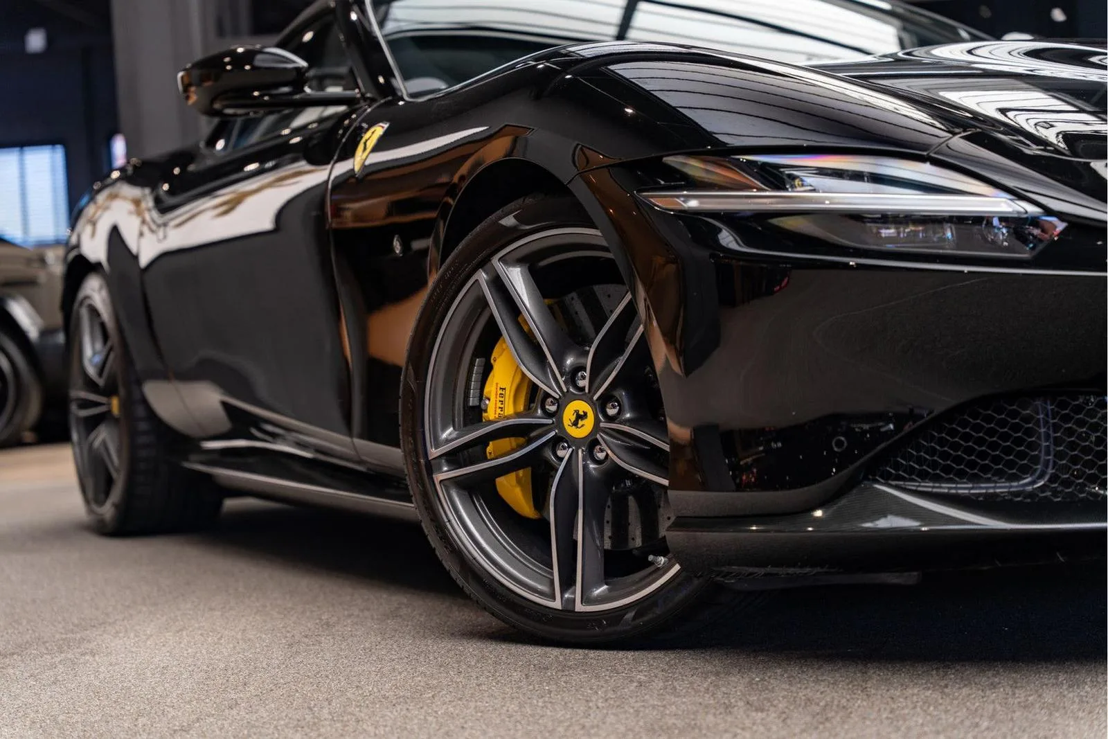 2024 Ferrari Roma Spider, 13/30