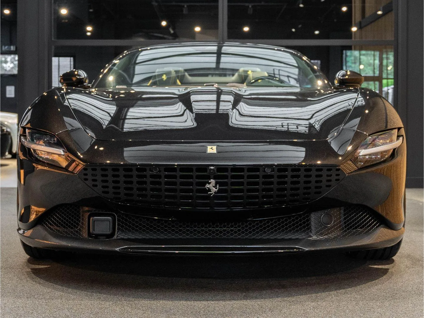 2024 Ferrari Roma Spider, 2/30