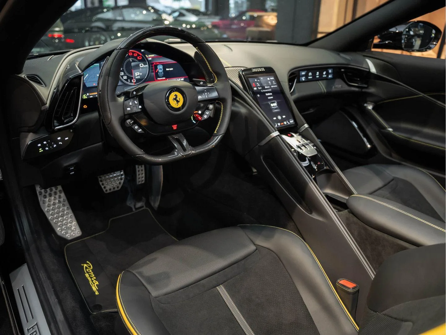 2024 Ferrari Roma Spider, 7/30