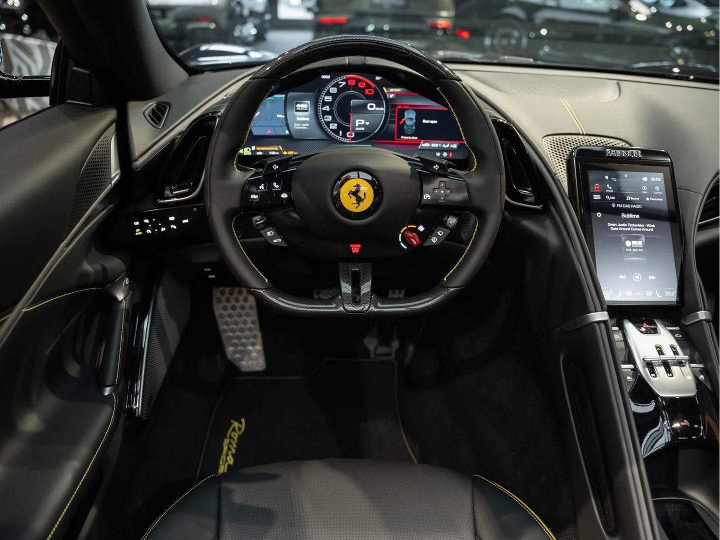 2024 Ferrari Roma Spider, 8/30