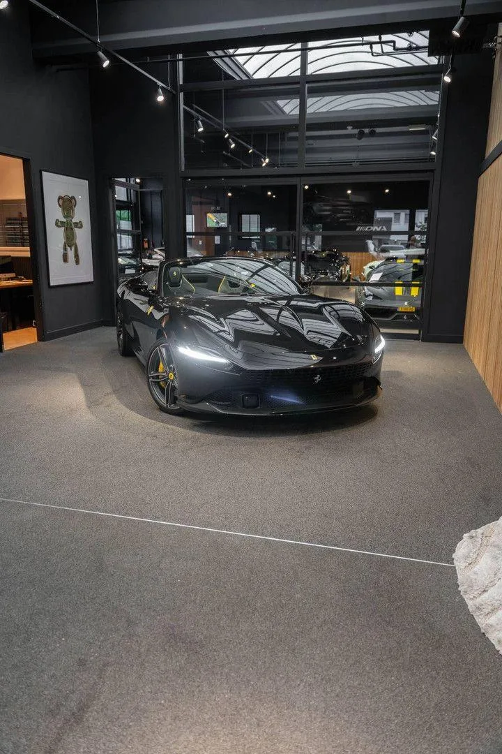 2024 Ferrari Roma Spider, 24/30