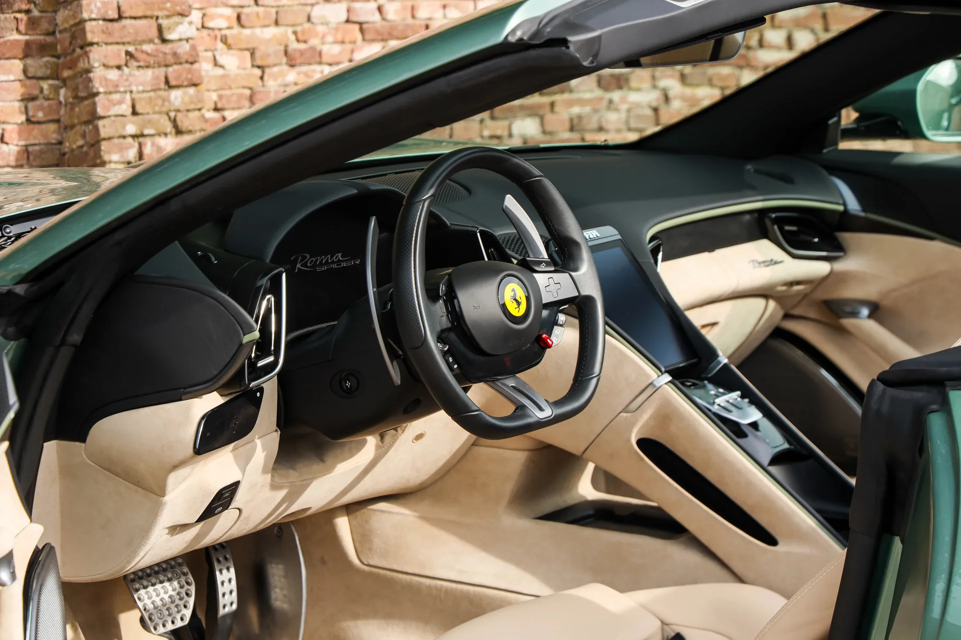 2024 Ferrari Roma Spider, 3/30