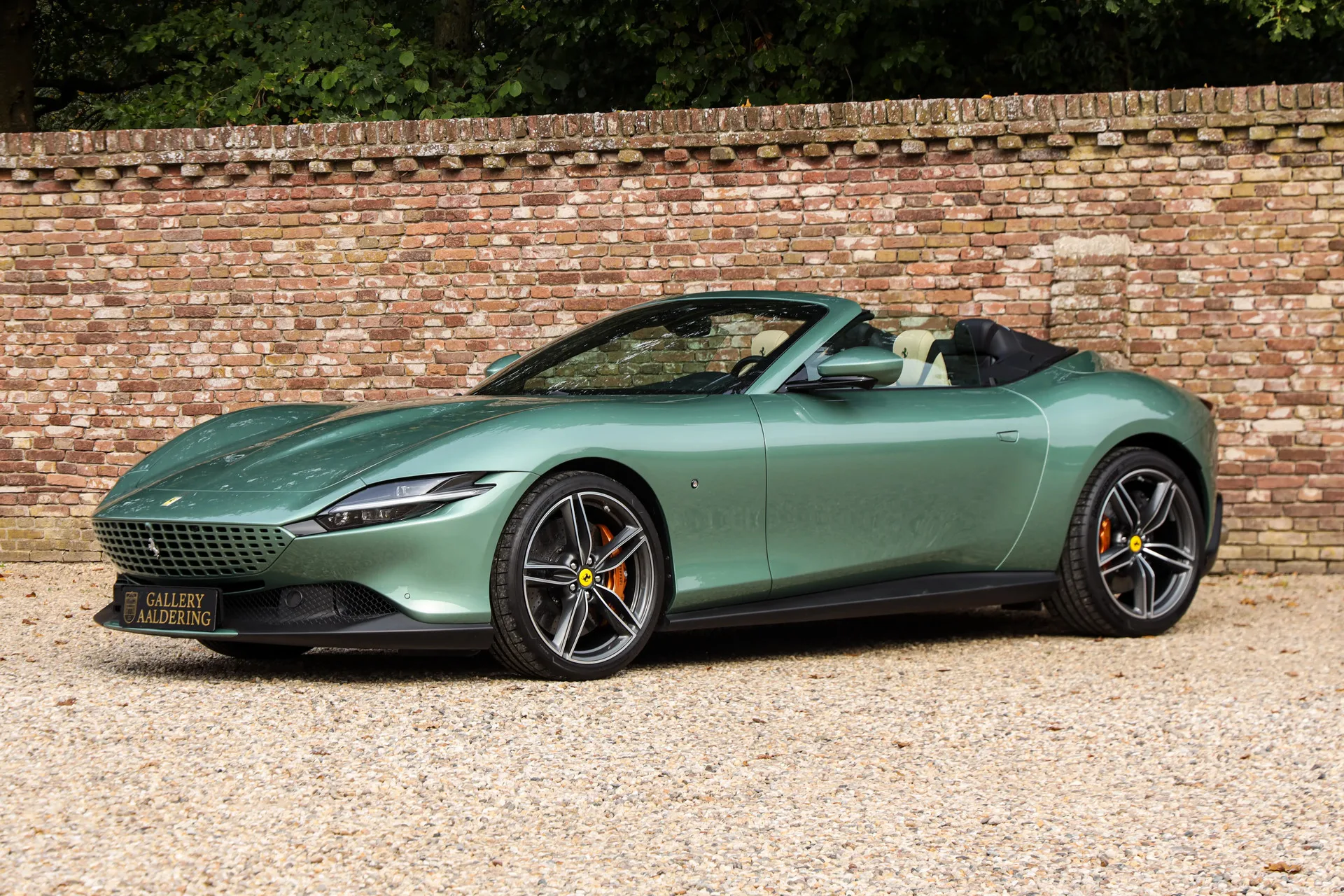 2024 Ferrari Roma Spider, 12/30