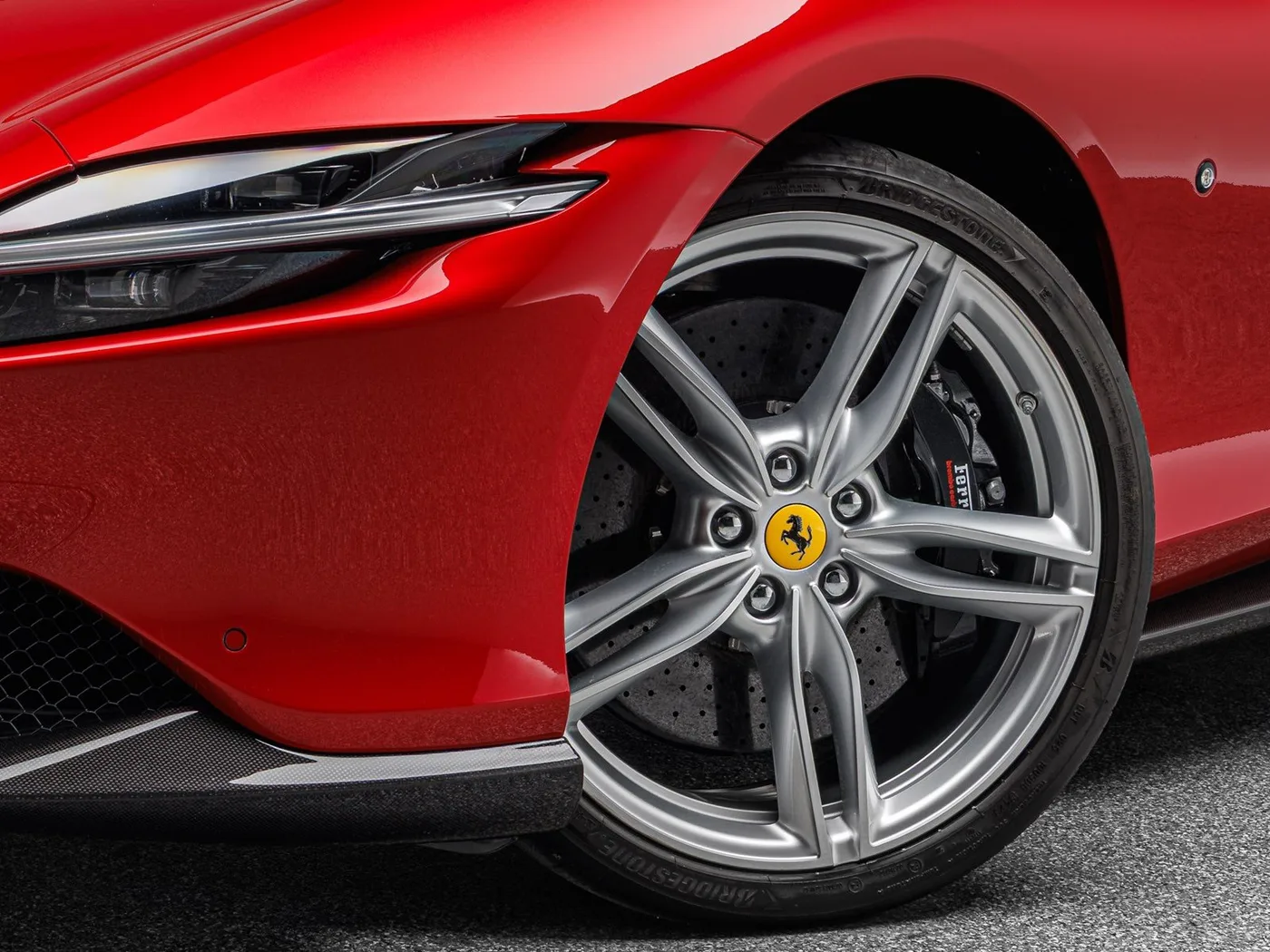 2024 Ferrari Roma Spider proposée par un concessionnaire spécialisé à Böblingen, Allemagne, photo 12 sur 15