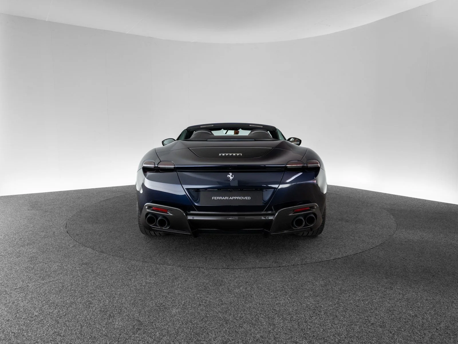 2024 Ferrari Roma Spider, 4/30