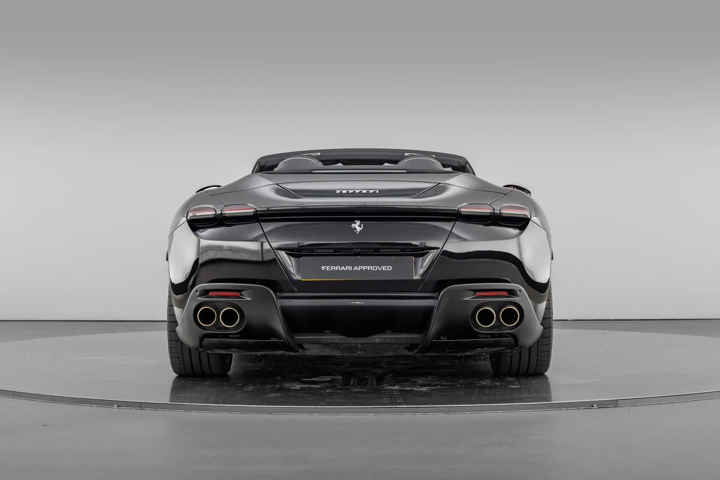 2024 Ferrari Roma Spider proposée par un groupe de concessions agréées à Hatfield, Royaume-Uni, photo 4 sur 25