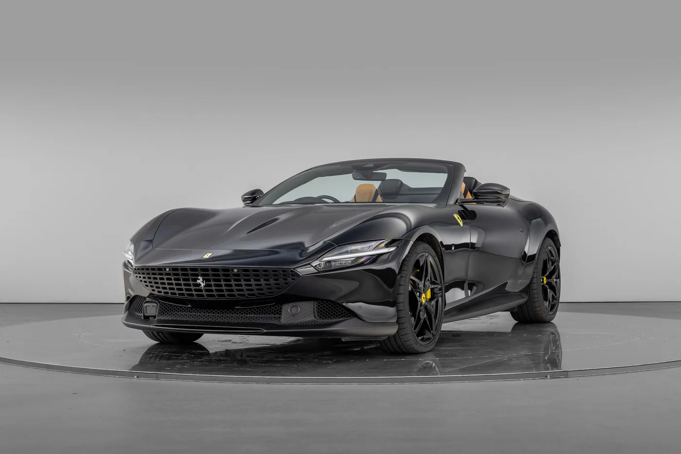 2024 Ferrari Roma Spider proposée par un groupe de concessions agréées à Hatfield, Royaume-Uni, photo 7 sur 25