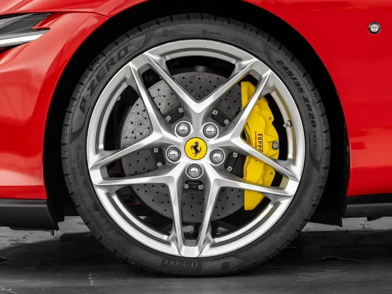 2024 Ferrari Roma Spider, 13/30