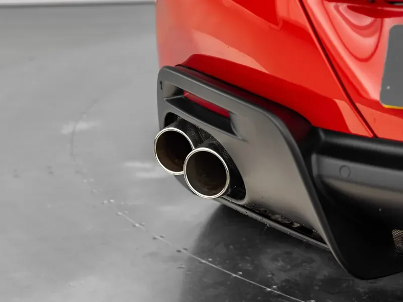 2024 Ferrari Roma Spider, 20/30