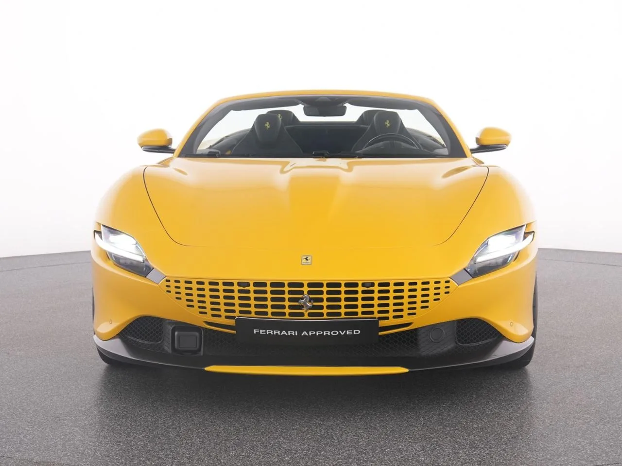 2024 Ferrari Roma Spider angeboten von einem Fachhändler in Meerbusch, Deutschland, Hauptfoto