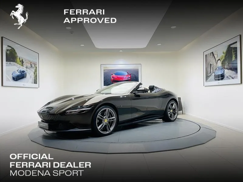 2024 Ferrari Roma Spider proposée par un concessionnaire spécialisé à Biarritz, France, photo principale