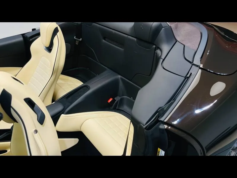 2024 Ferrari Roma Spider, 19/20