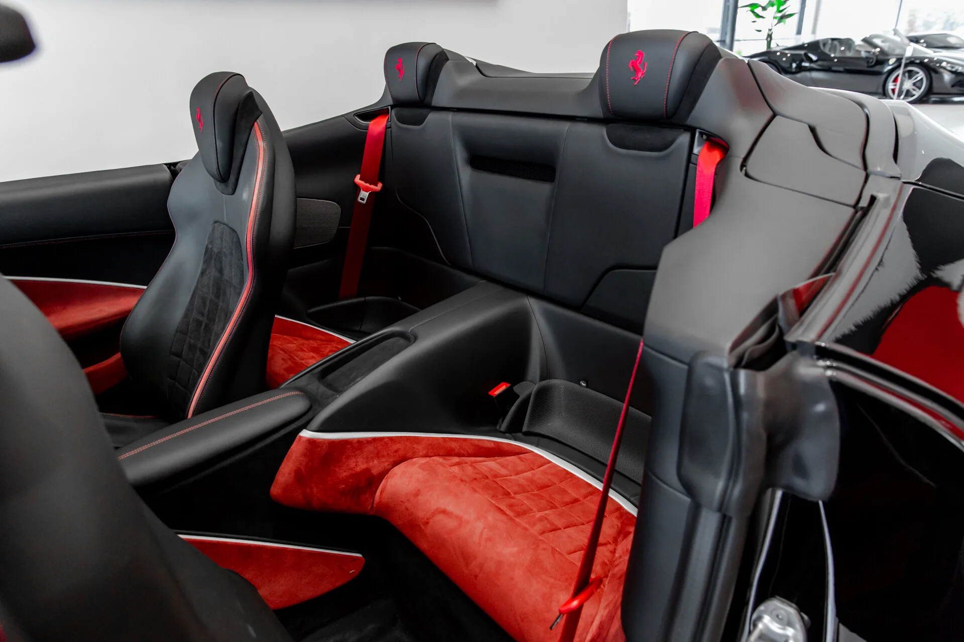2024 Ferrari Roma Spider, 16/30