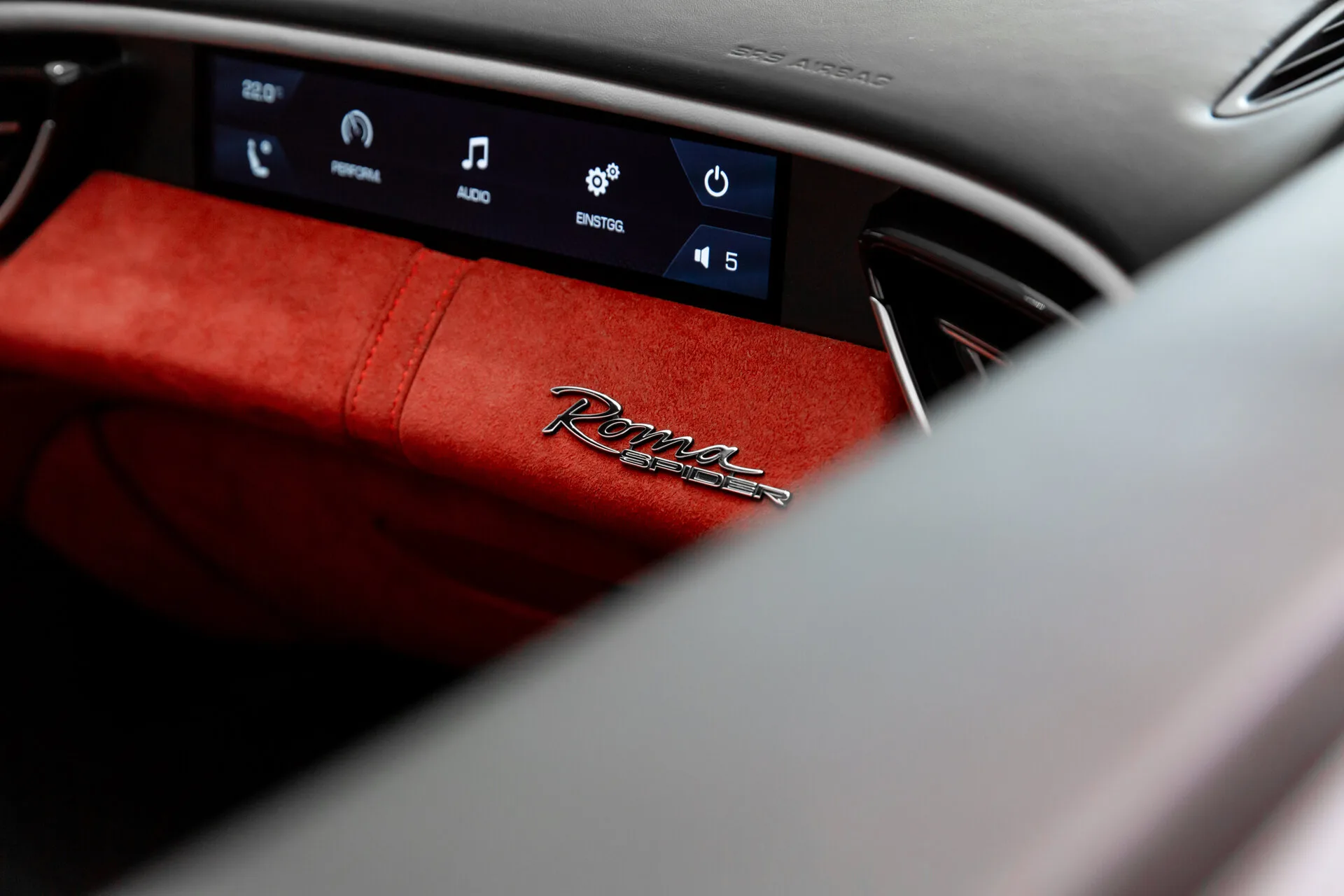 2024 Ferrari Roma Spider, 18/30