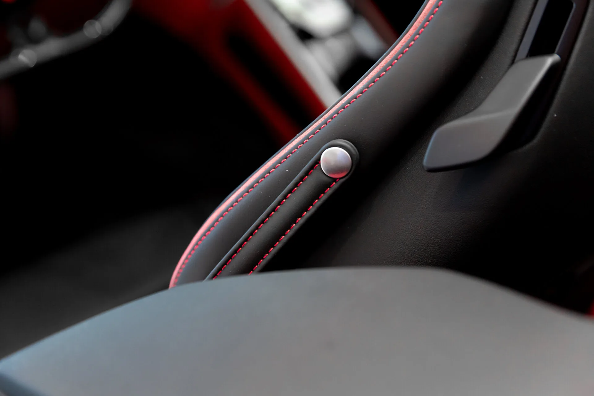 2024 Ferrari Roma Spider, 27/30