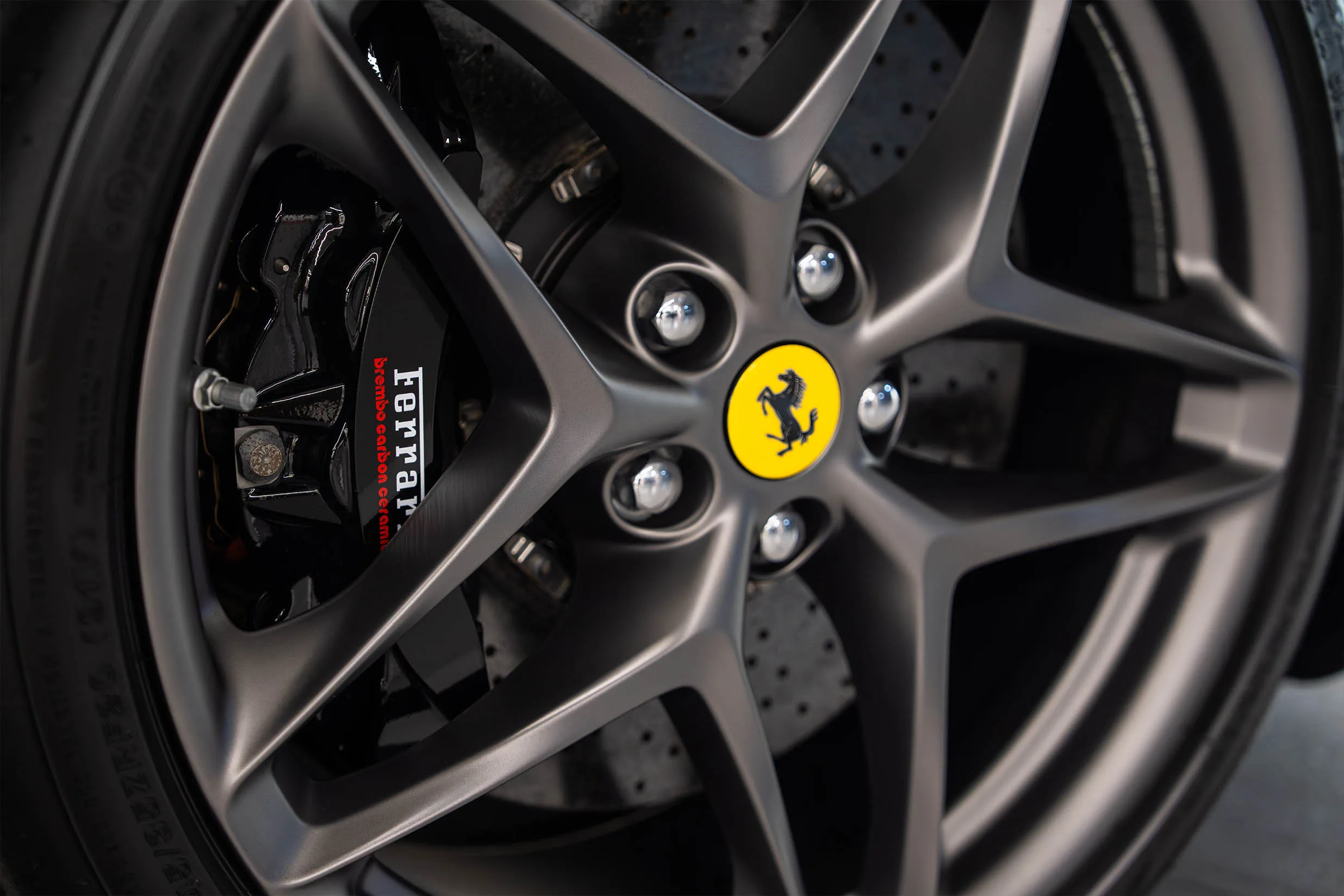 2024 Ferrari Roma Spider, 17/20