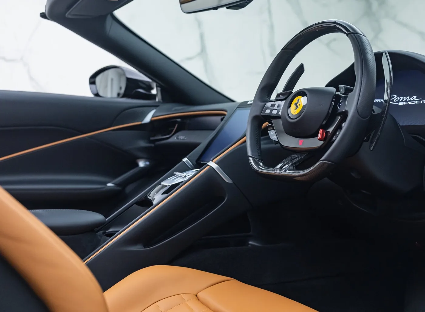 2024 Ferrari Roma Spider proposée par un concessionnaire spécialisé à Banstead, Royaume-Uni, photo 14 sur 25
