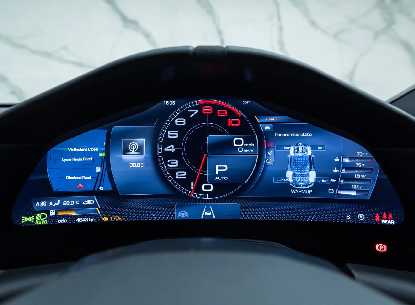 2024 Ferrari Roma Spider proposée par un concessionnaire spécialisé à Banstead, Royaume-Uni, photo 25 sur 25