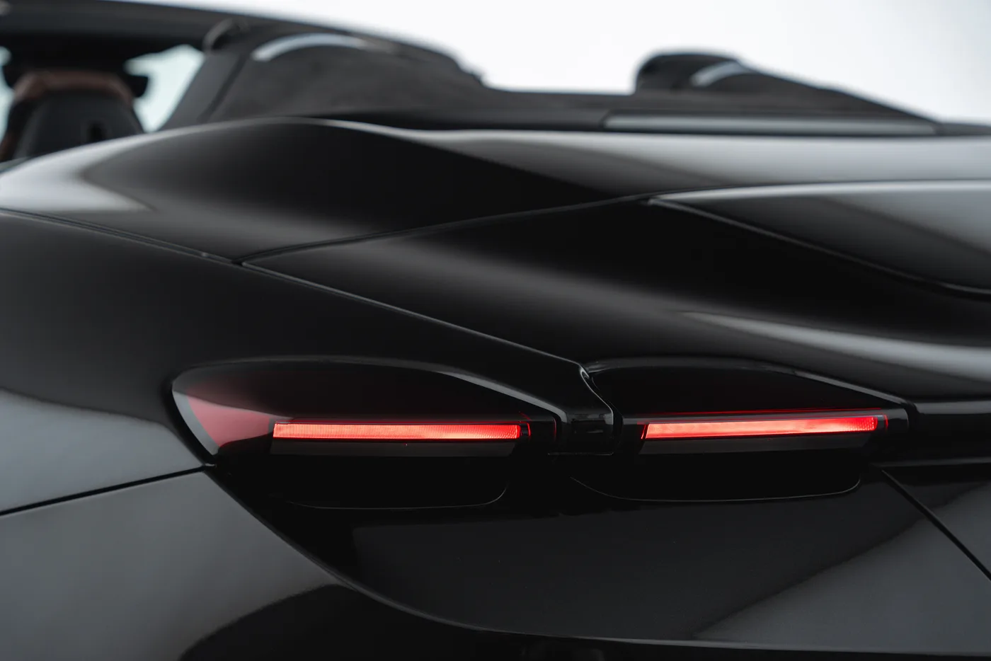 2024 Ferrari Roma Spider proposée par un concessionnaire spécialisé à Vösendorf, Autriche, photo 10 sur 15