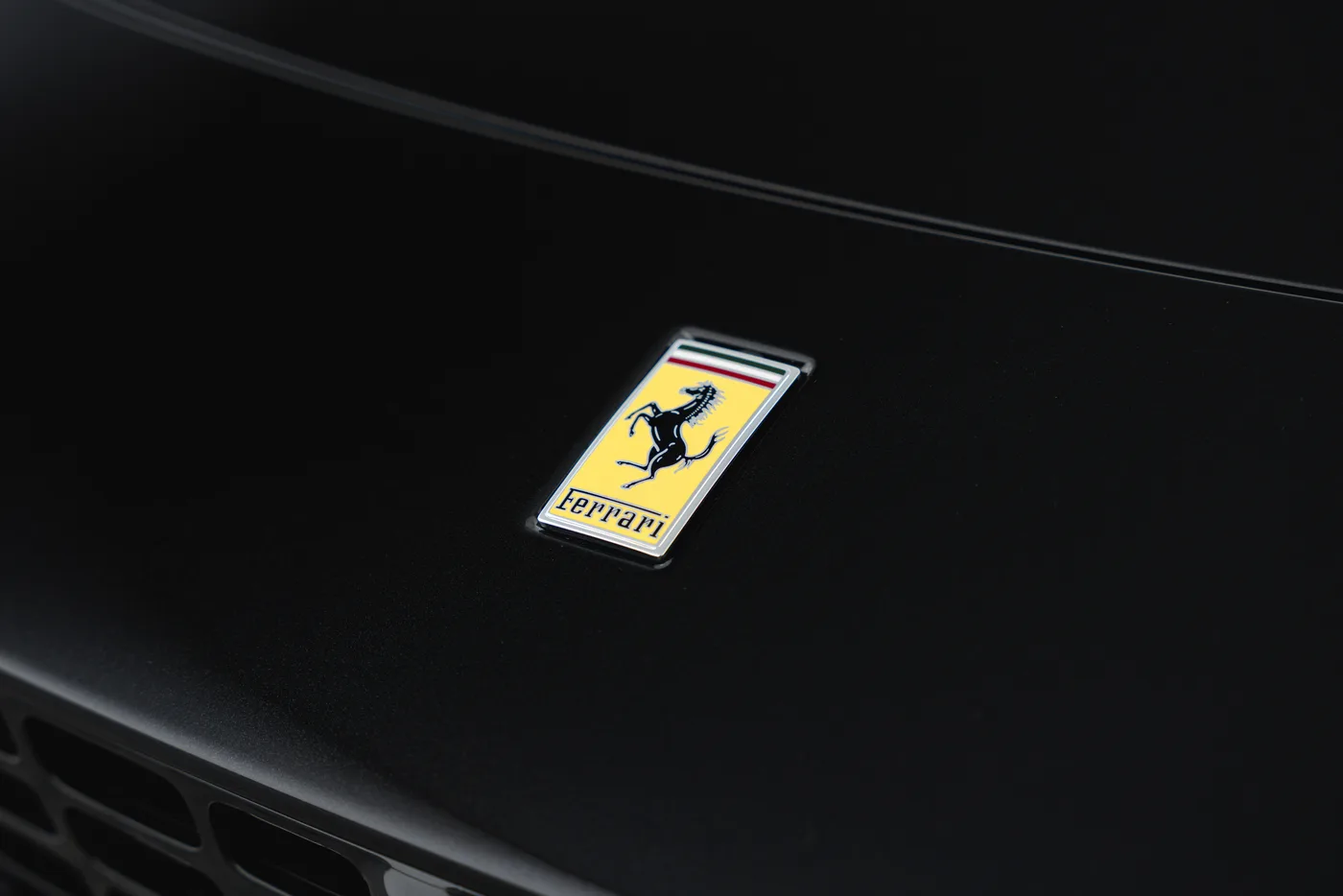 2024 Ferrari Roma Spider proposée par un concessionnaire spécialisé à Vösendorf, Autriche, photo 14 sur 15