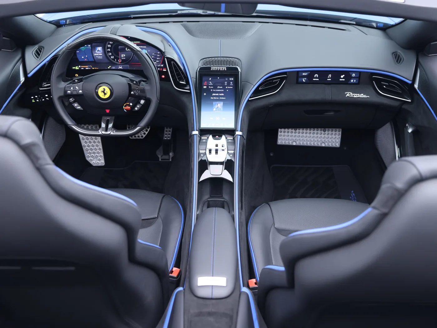 2024 Ferrari Roma Spider angeboten von einem Fachhändler in Frankfurt am Main, Deutschland, Foto 5 von 15