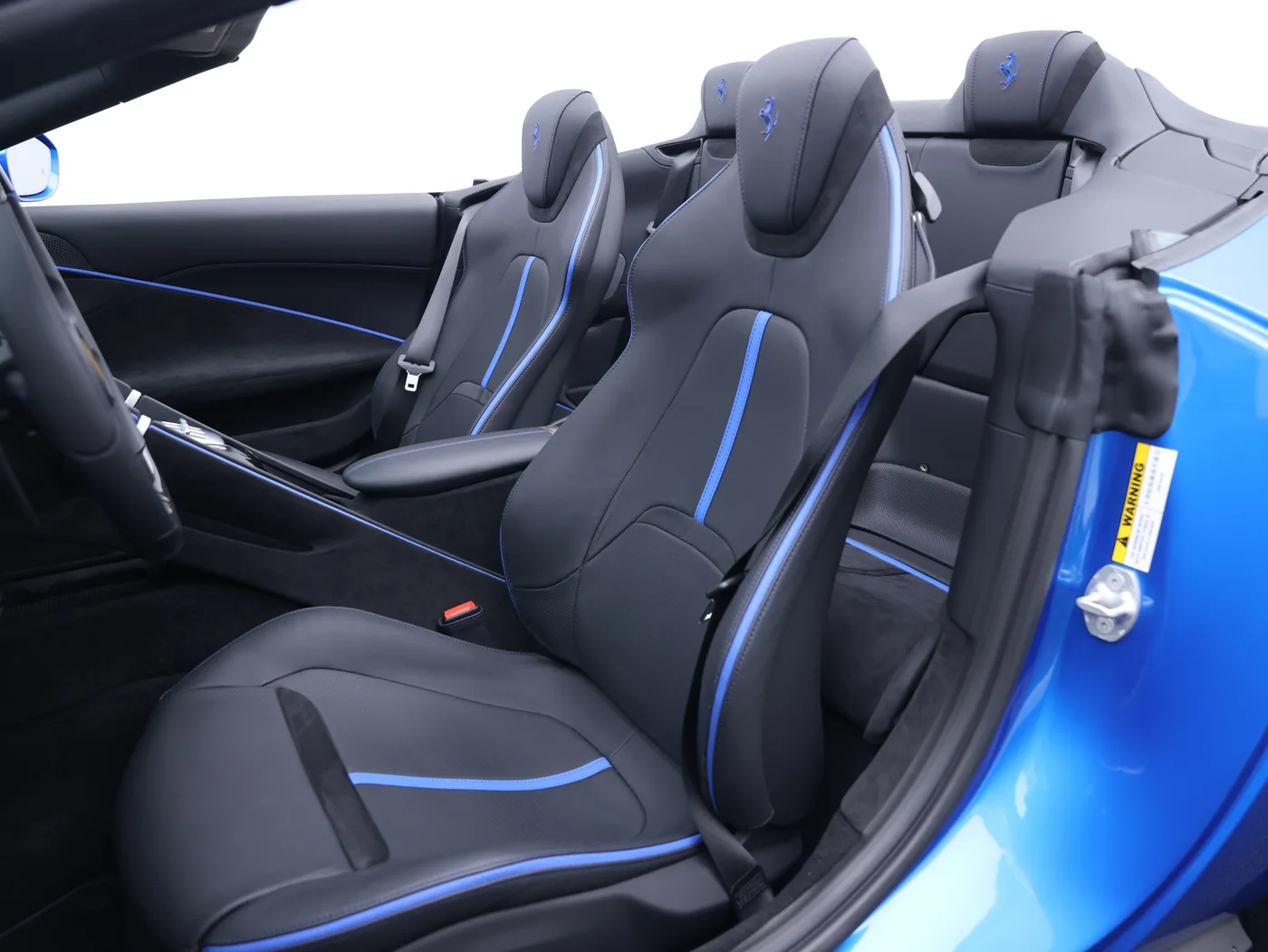 2024 Ferrari Roma Spider angeboten von einem Fachhändler in Frankfurt am Main, Deutschland, Foto 6 von 15