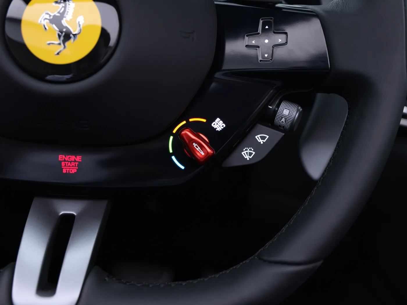 2024 Ferrari Roma Spider offered by a specialist dealer in Frankfurt am Main, Germany, photo 9 of 15