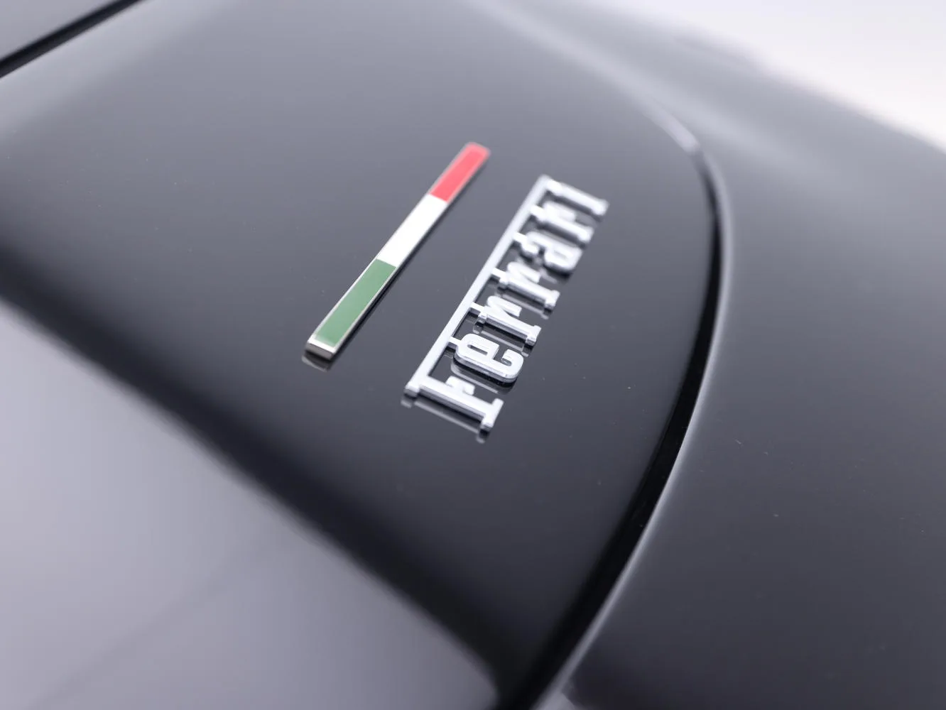 2024 Ferrari Roma Spider, 24/30