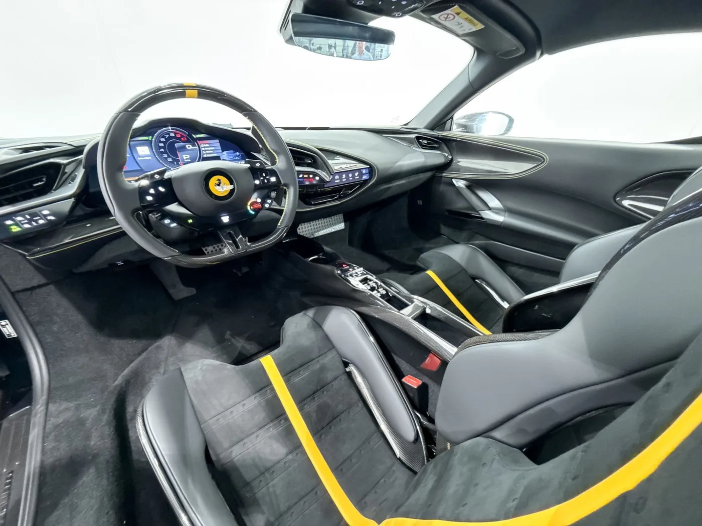 2024 Ferrari SF90 Spider Assetto Fiorano offered by a supercar dealer in Zibido San Giacomo, Italy, photo 9 of 17
