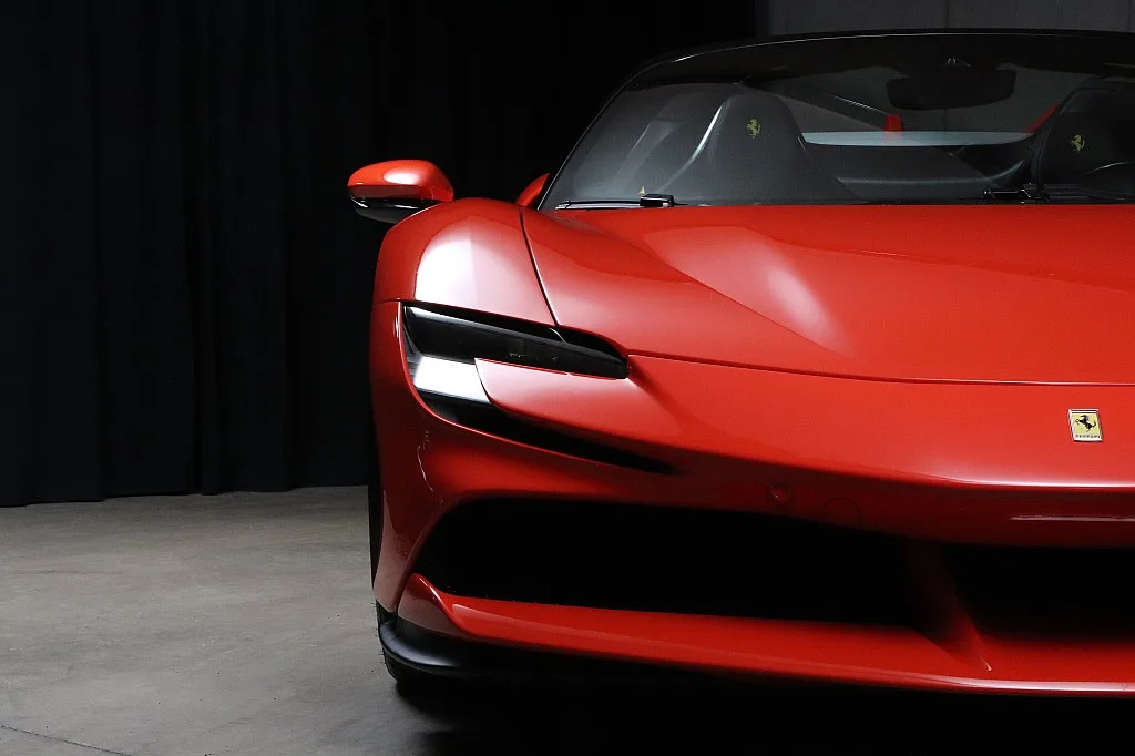2024 Ferrari SF90 Spider Assetto Fiorano proposée par un concessionnaire spécialisé à Unterweitersdorf, Autriche, photo 15 sur 15
