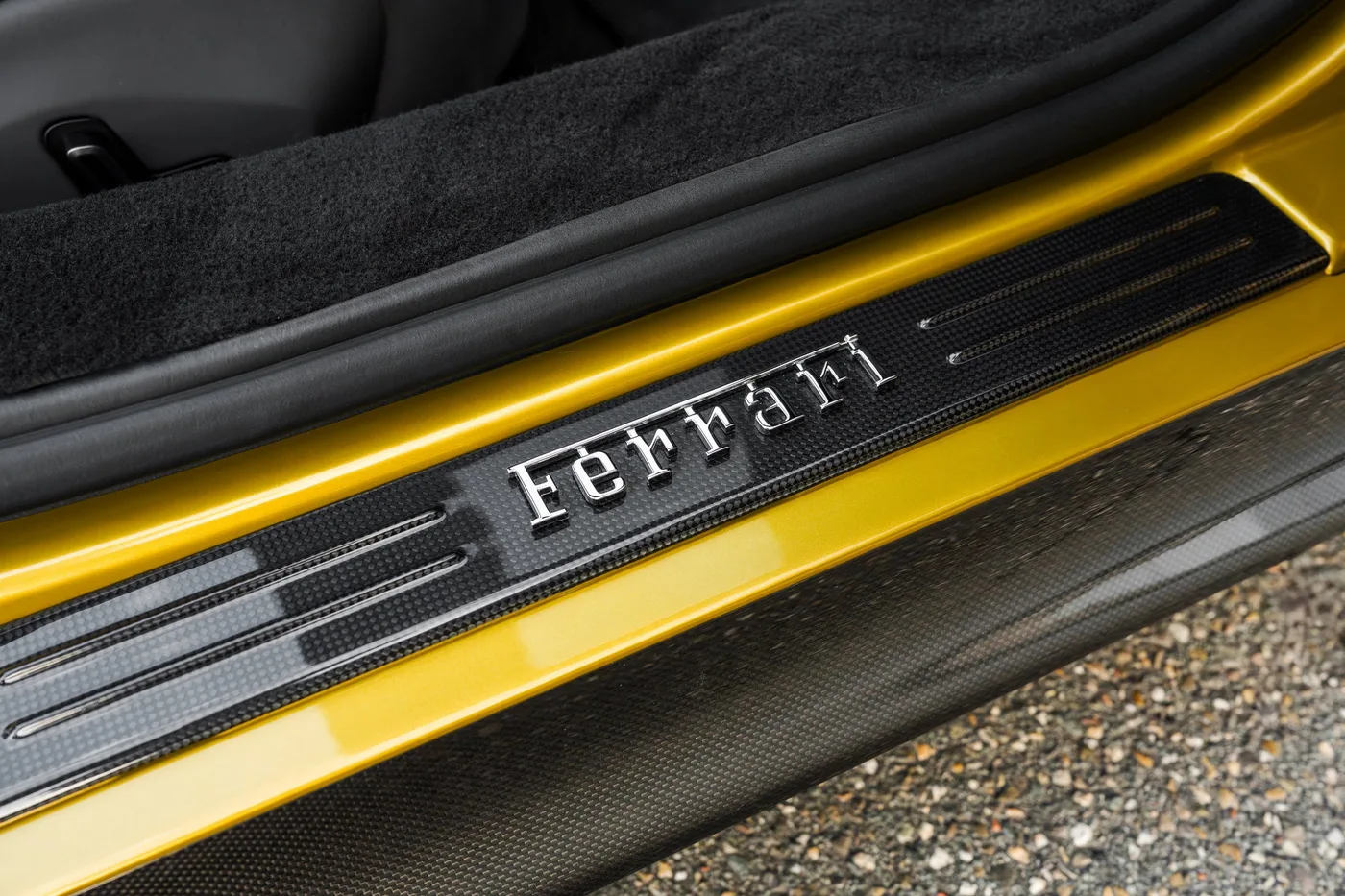 2024 Ferrari SF90 Spider angeboten von einem Supersportwagenhändler in Woerden, Niederlande, Foto 19 von 25