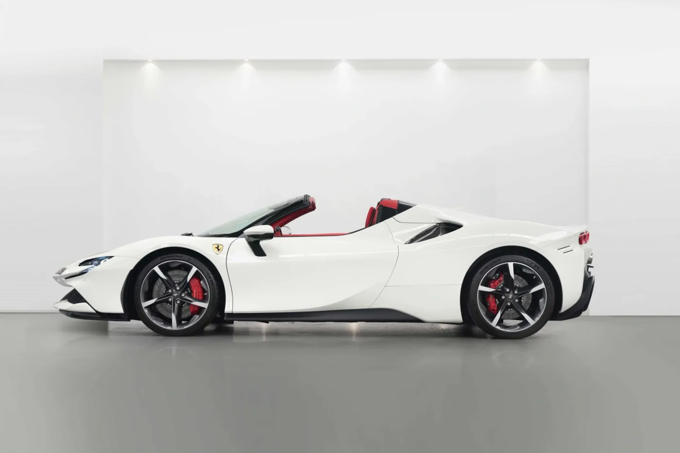 2024 Ferrari SF90 Spider offered by a specialist dealer in Dubai, United Arab Emirates, photo 3 of 10