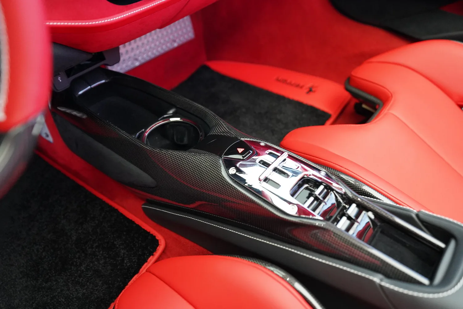 2024 Ferrari SF90 Spider, 10/17