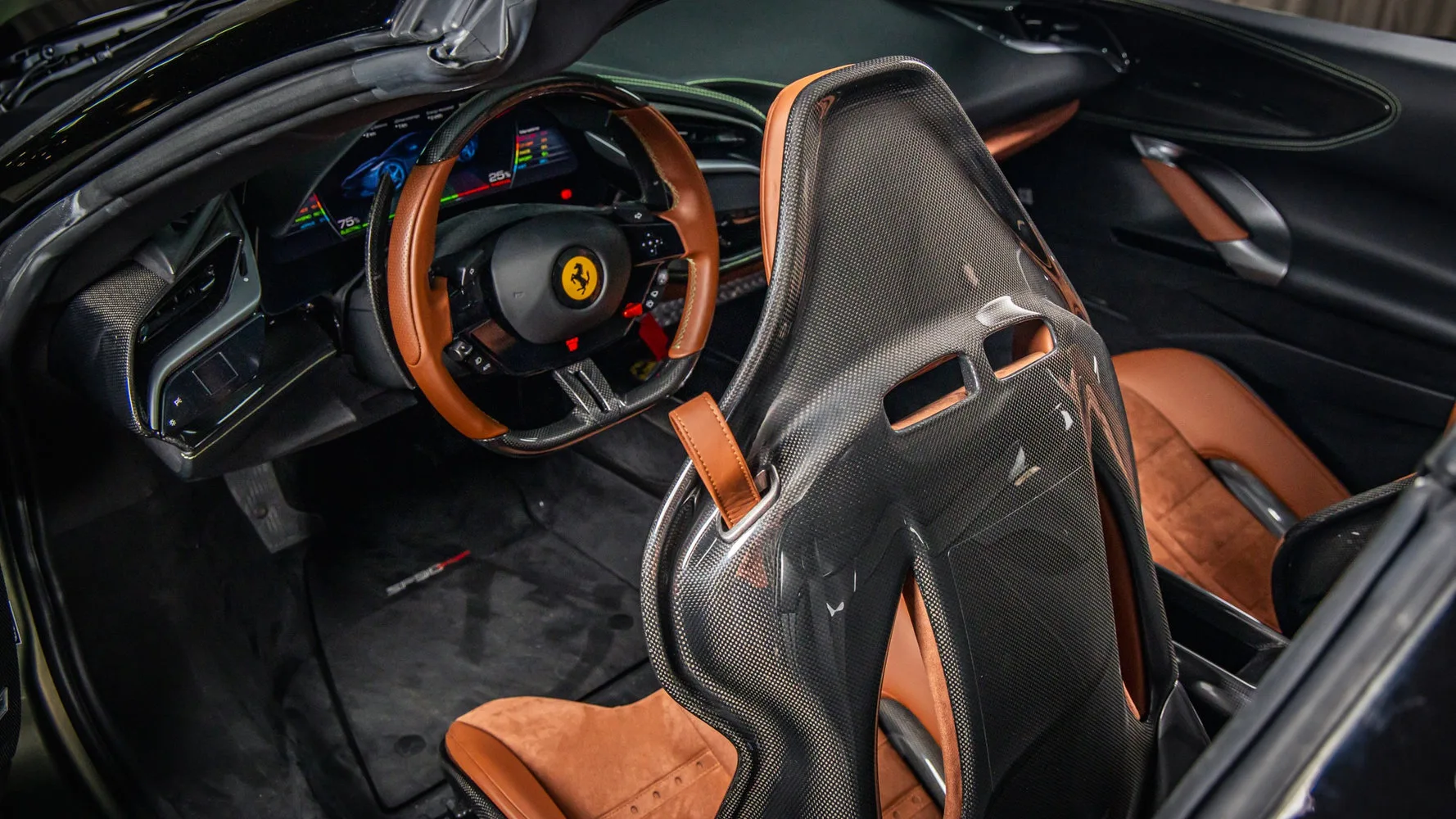 2024 Ferrari SF90 Spider, 10/30