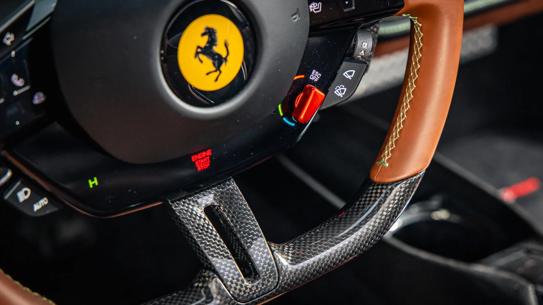 2024 Ferrari SF90 Spider, 12/30