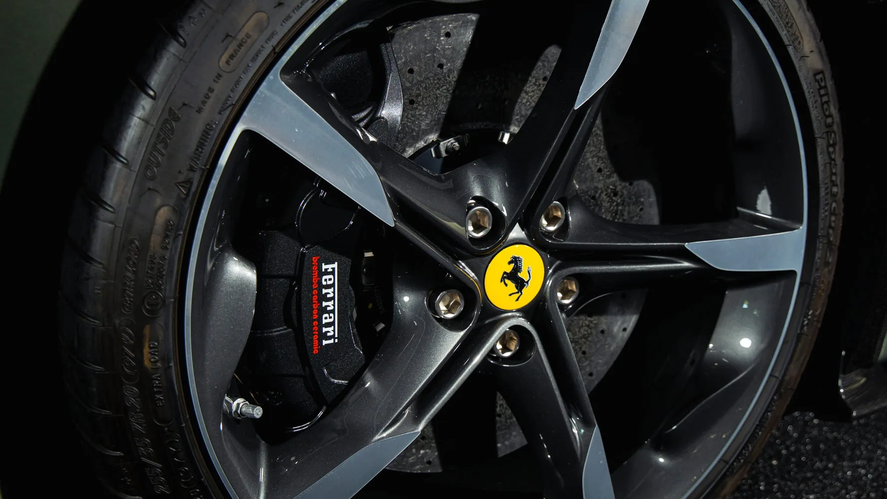 2024 Ferrari SF90 Spider, 24/30