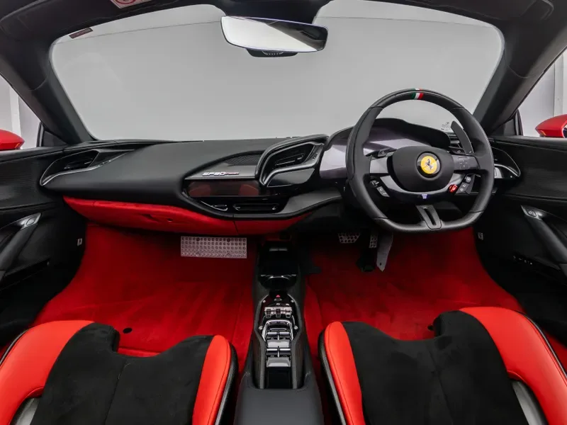 2024 Ferrari SF90 Spider, 9/30