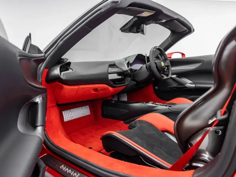2024 Ferrari SF90 Spider, 27/30