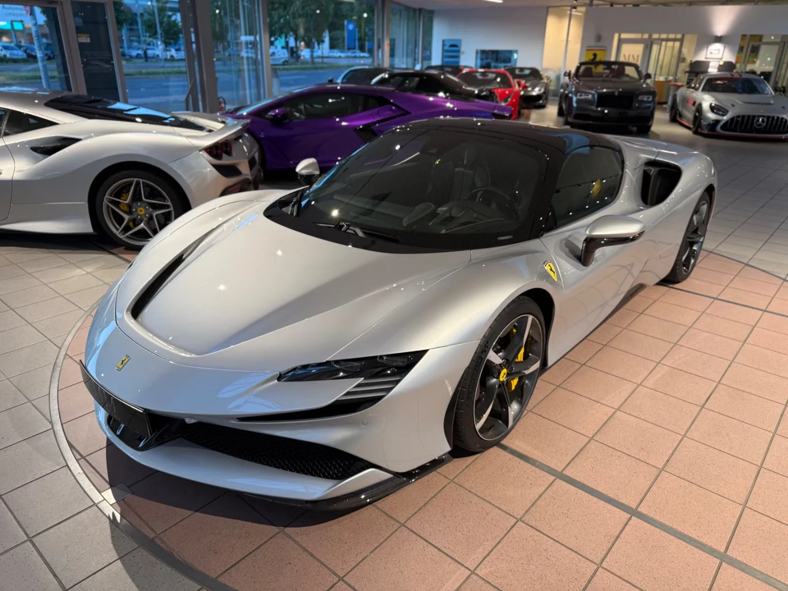 2024 Ferrari SF90 Spider, 4/30