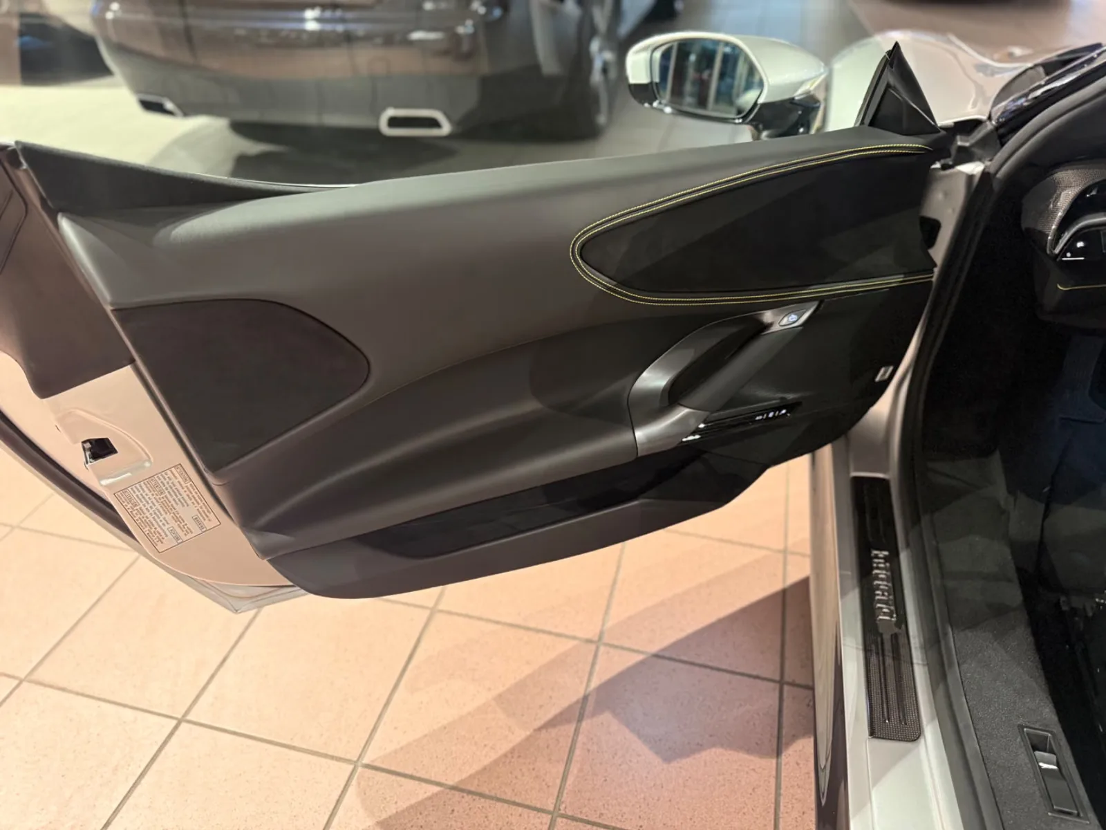 2024 Ferrari SF90 Spider, 19/30