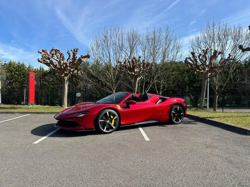 2024 Ferrari SF90 Spider Assetto Fiorano, 4/20