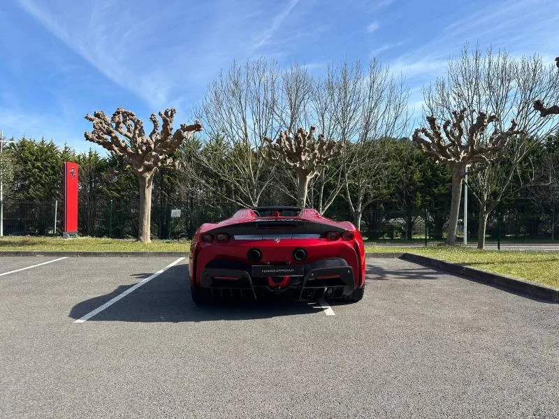 2024 Ferrari SF90 Spider Assetto Fiorano, 8/20